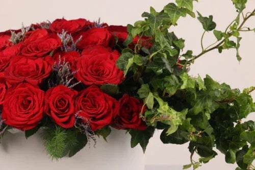 White's Beauty - elegant fresh flower bouquet