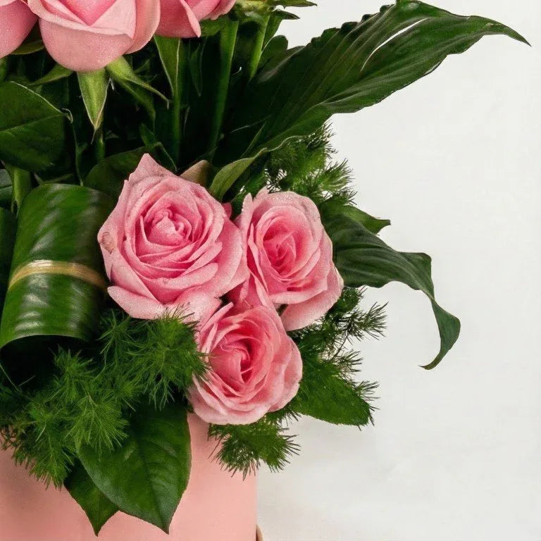 Pink Roses - elegant fresh flower bouquet