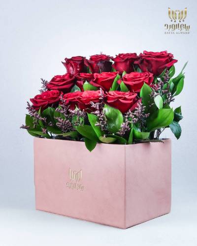 Valentine’s Passion Box – A Celebration of Love and Elegance.